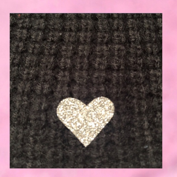 YEA.NICE Beanie Hat OS - Picture 3 of 6